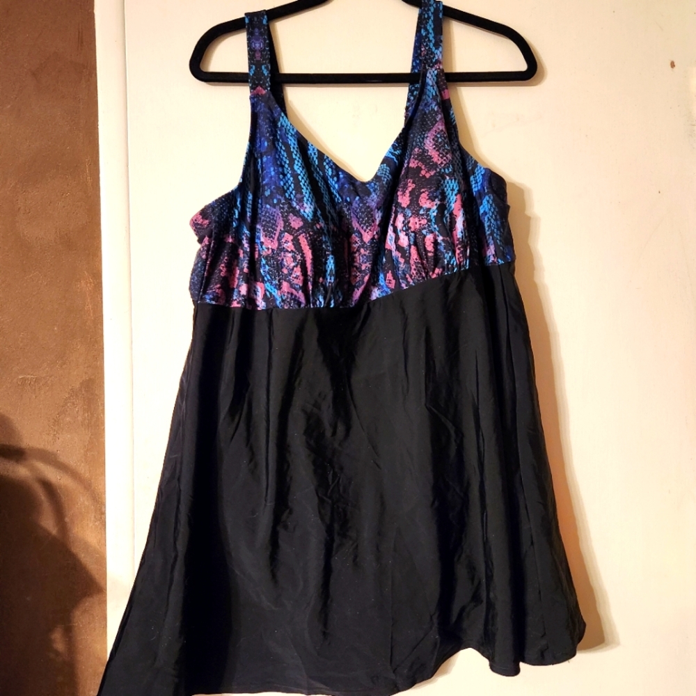 AVENUE Snake Print Swim dress Size 20 NWT
